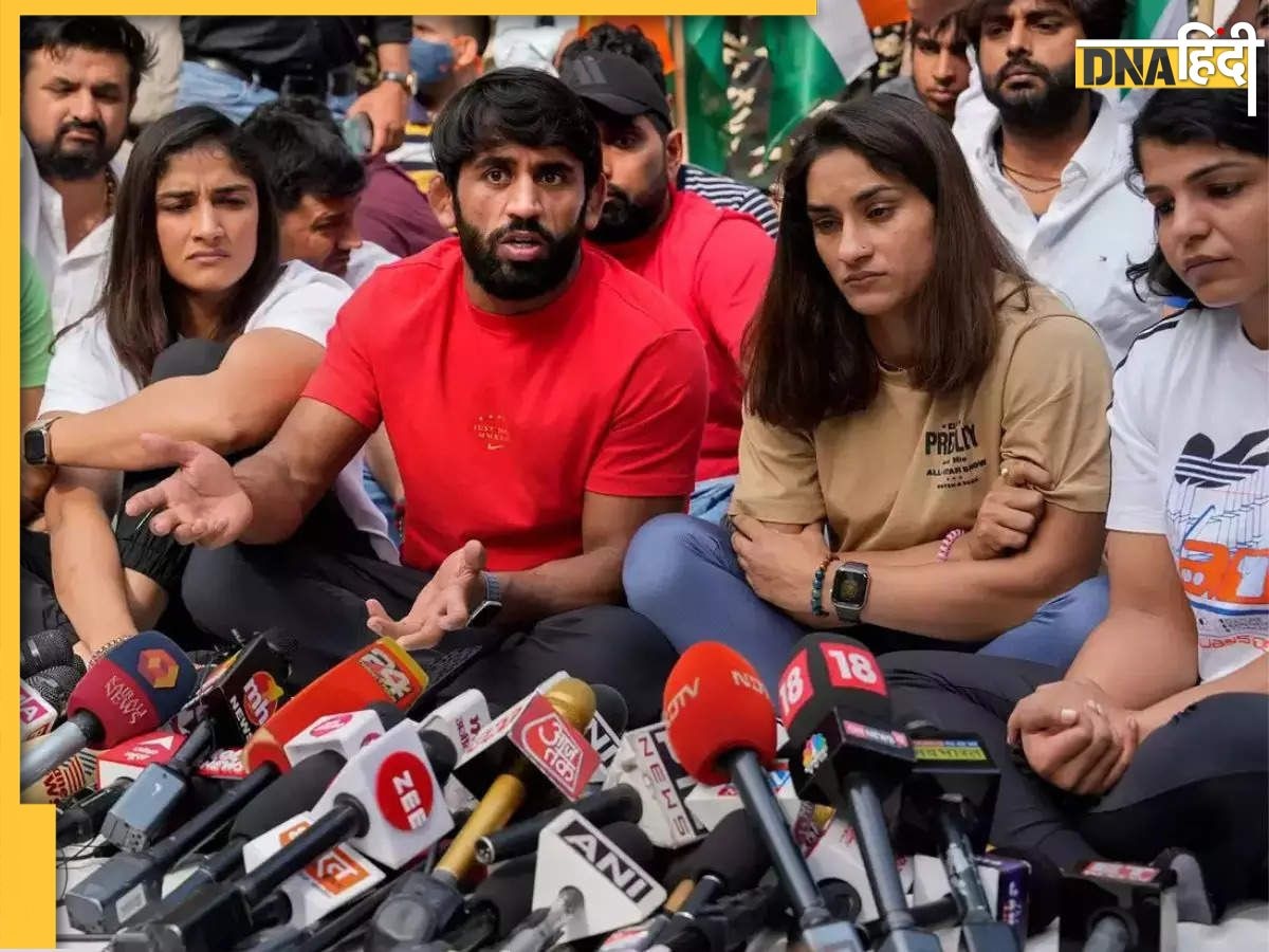 Wrestlers Protest: जंतर मंतर से उठाए गए पहलवानों का बड़ा ऐलान, आज गंगा में बहाएंगे अपने मेडल, फिर करेंगे आमरण अनशन