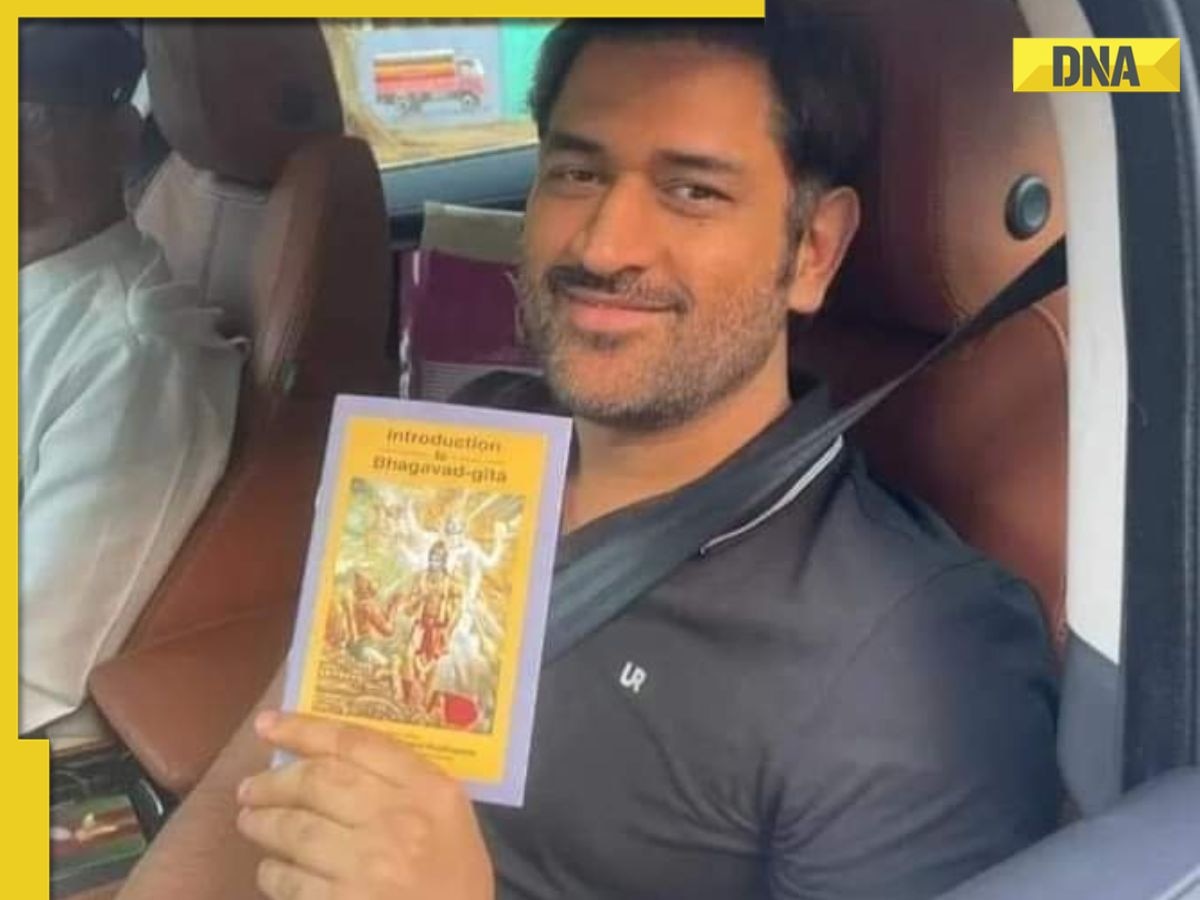 MS Dhoni spotted reading Bhagavad Gita in Mumbai ahead of knee surgery, picture goes viral