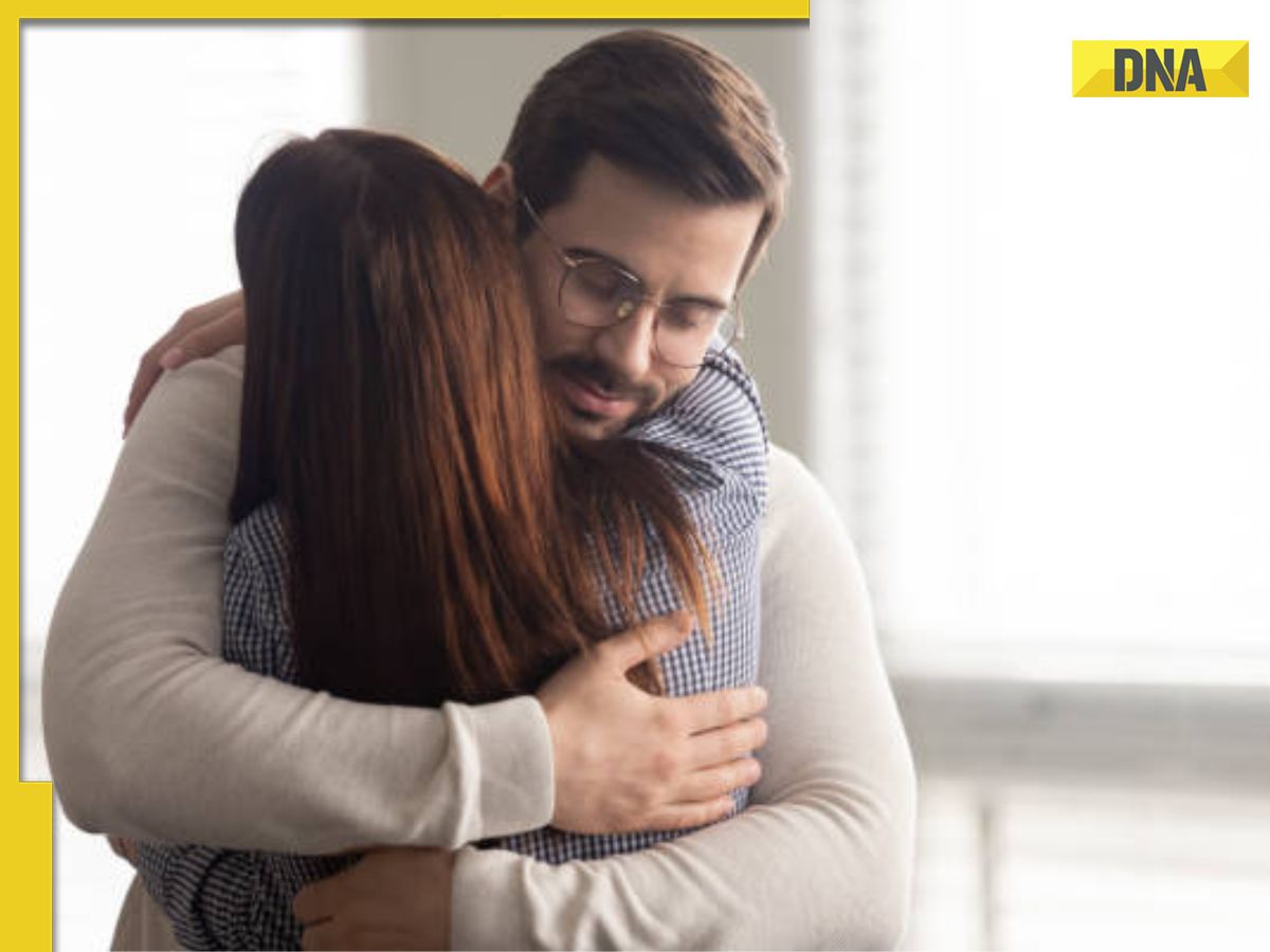 Does hugging really act as medicine to reduce sadness? Know here