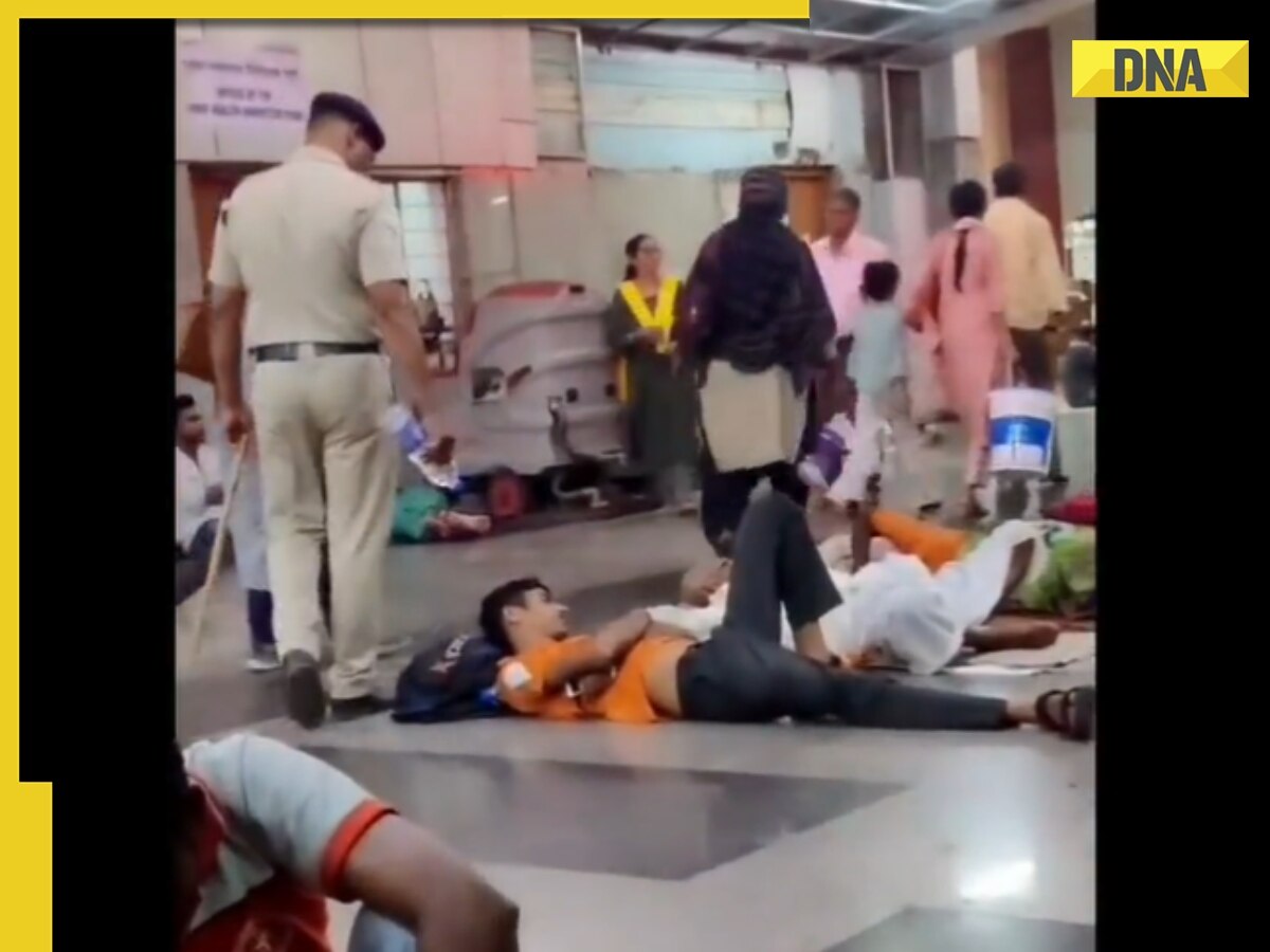 Video of cop pouring water on people sleeping on railway platform in Pune goes viral, officials react