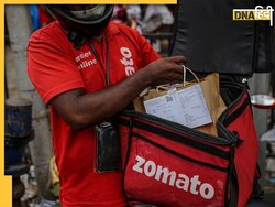 ऑनलाइन फूड ऑर्डर पर ग्राहक से पैकिंग के लिए वसूले गए 60 रुपये, जानें क्या बोल�ा Zomato 