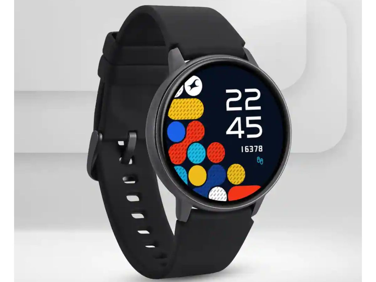 Limited Time Offer Fastrack smartwatches at 50 60 off plus an extra 5 off by using