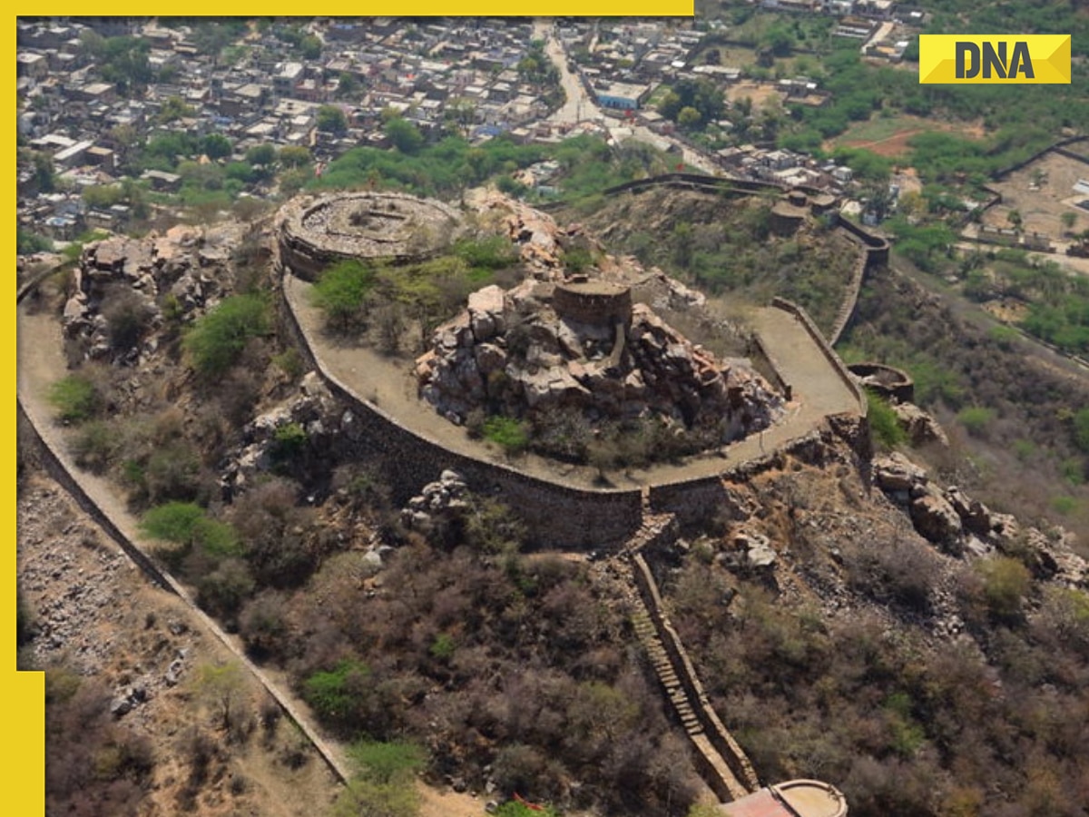 This secretive hilltop fort in Rajasthan is all you need for a weekend getaway; it's only 4 hours away from Delhi