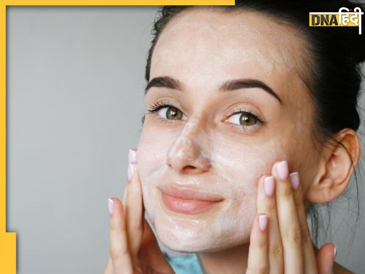 Skin Care: साबुन या फेसवॉश नहीं, इन 5 चीजों से करें चेहरे की सफाई, लोग पूछेंगे निखरती त्वचा का राज