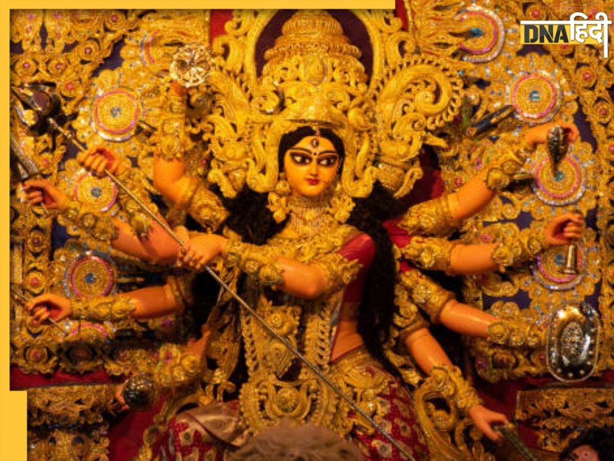 Durga Puja Pandal: दिल्ली में इन 5 फेमस जगहों पर सजा है दुर्गा पूजा का पंडाल, जरूर करें दर्शन