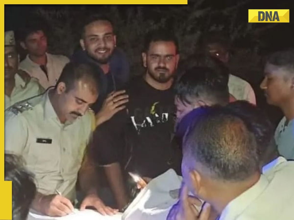 Elvish Yadav detained in Kota, walks away after questioning in connection with snake venom case: See photo