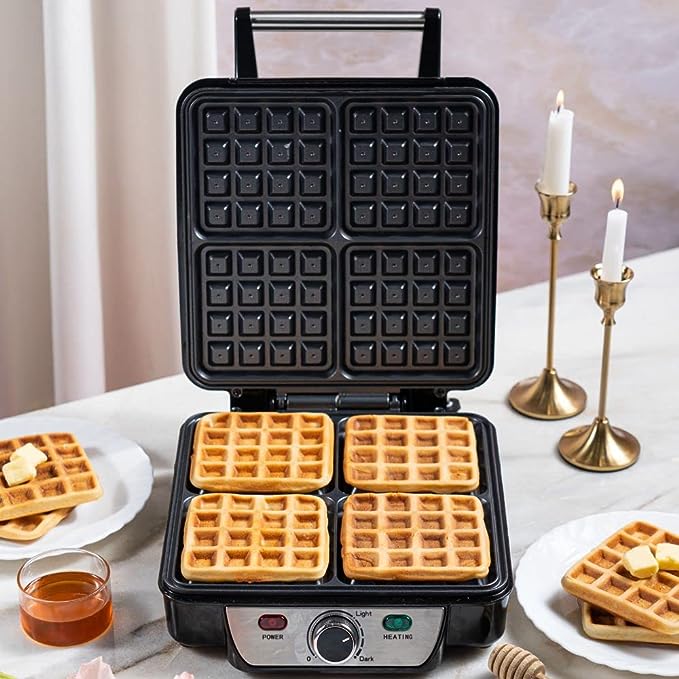 https://cdn.dnaindia.com/sites/default/files/2023/11/21/2616621-borosil-jumbo-waffle-maker.jpg