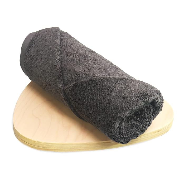 https://cdn.dnaindia.com/sites/default/files/2023/12/05/2618714-heelium-bamboo-bath-towel.jpg