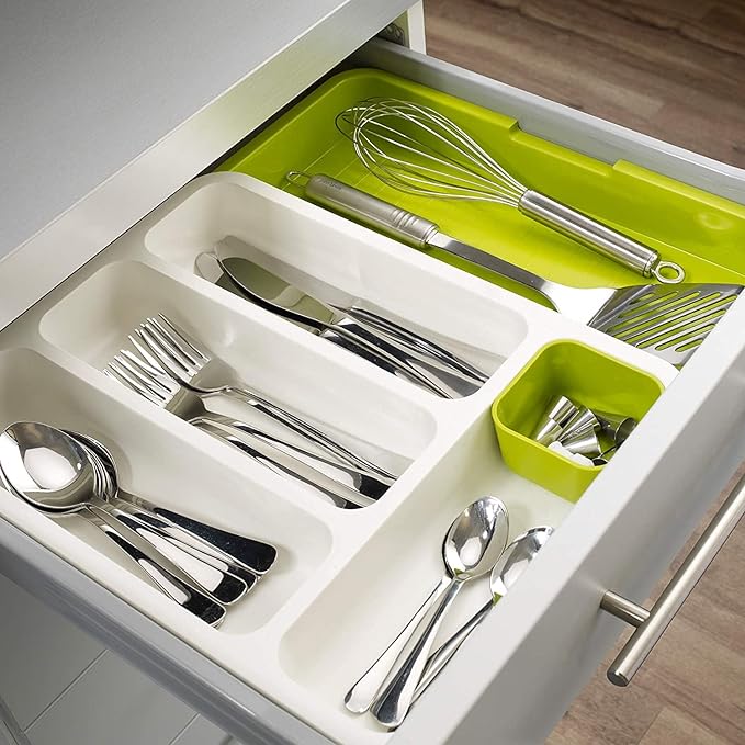 https://cdn.dnaindia.com/sites/default/files/2023/12/08/2619145-juzr-expandable-cutlery-tray.jpg