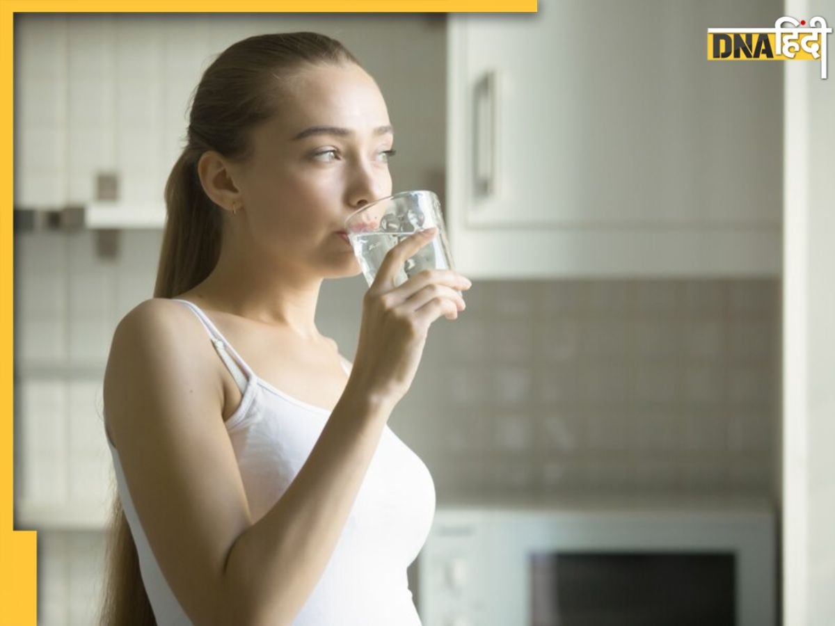 Lukewarm Water Benefits: रोज इस समय पिएंगे गुनगुना पानी तो बीमारियां रहेंगी कोसों दूर, नहीं बढ़ेगा वजन