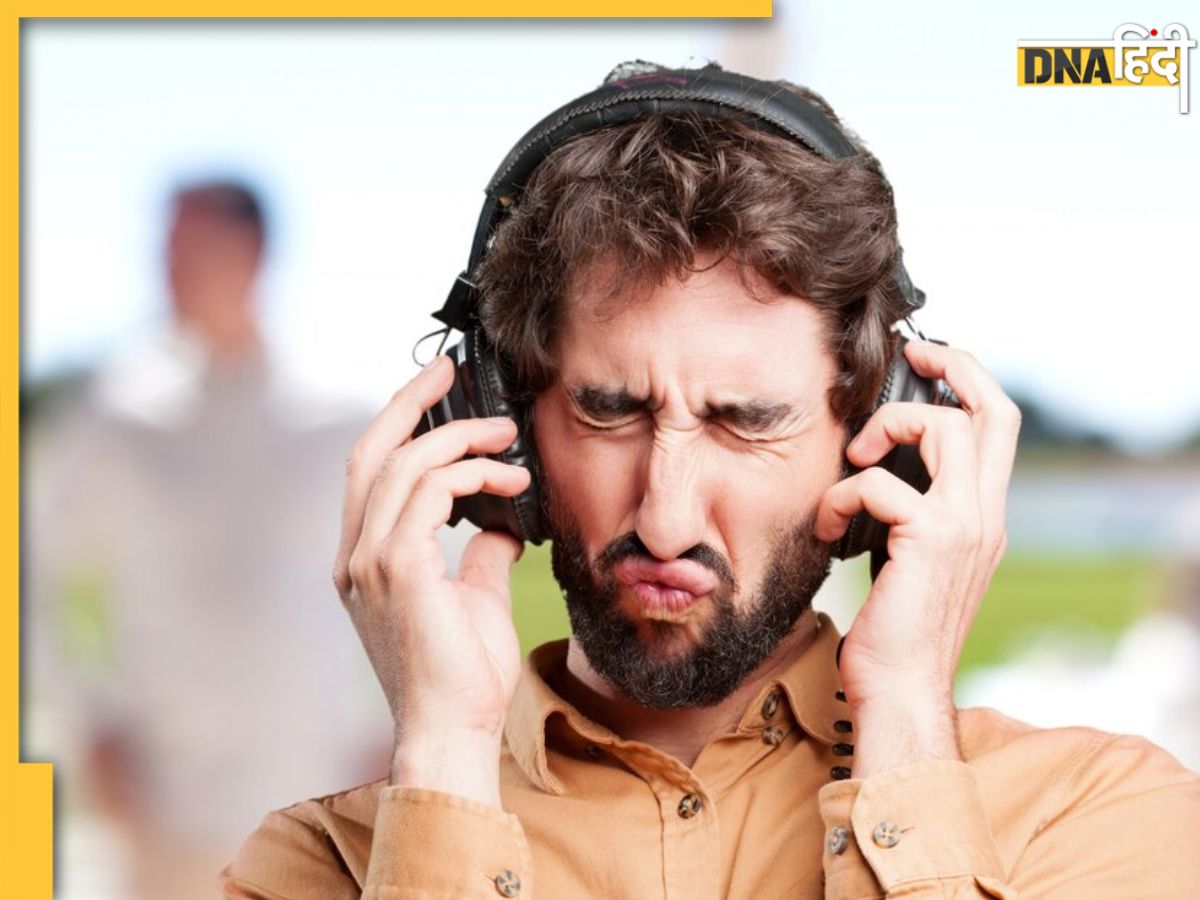 Headphone Health Issues घंटों कान में लगाए रहते हैं ईयरफोन? तुरंत छोड़ दें आदत, हो सकती है ये