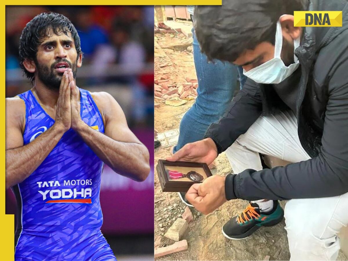 Watch: Bajrang Punia leaves Padma Shri on Kartavya Path pavement in protest over WFI chief election