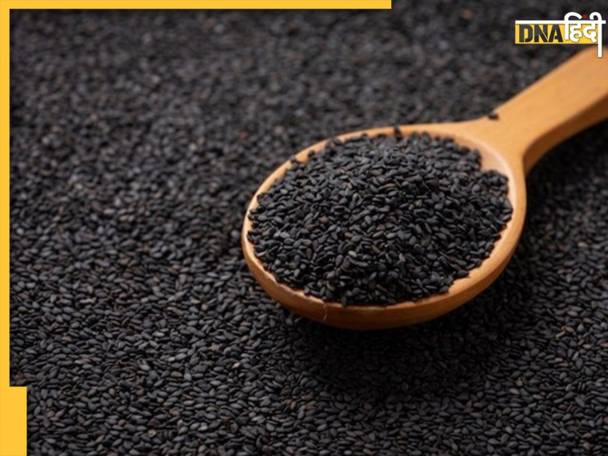 Sesame Seeds Benefits: महिलाओं के लिए वरदान से कम नहीं हैं काले तिल, अनियमित पीरियड से एनीमिया त�क की समस्या रहती है दूर