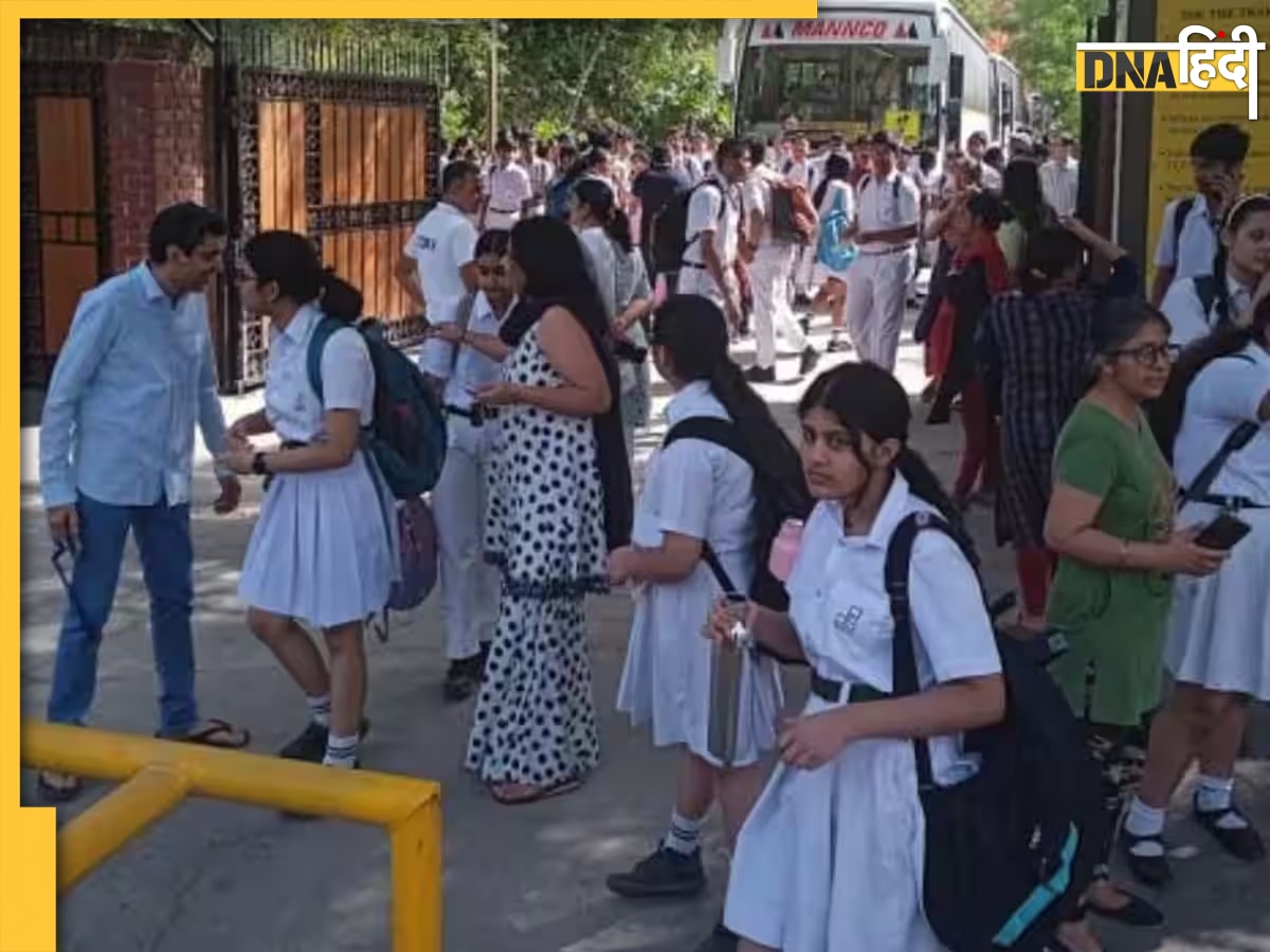 Delhi-NCR Schools Bomb Threat: दिल्ली-नोएडा के 60 स्कूलों को बम की धमकी, खाली कराई गई बिल्डिंग, बच्चों को भेजा घर