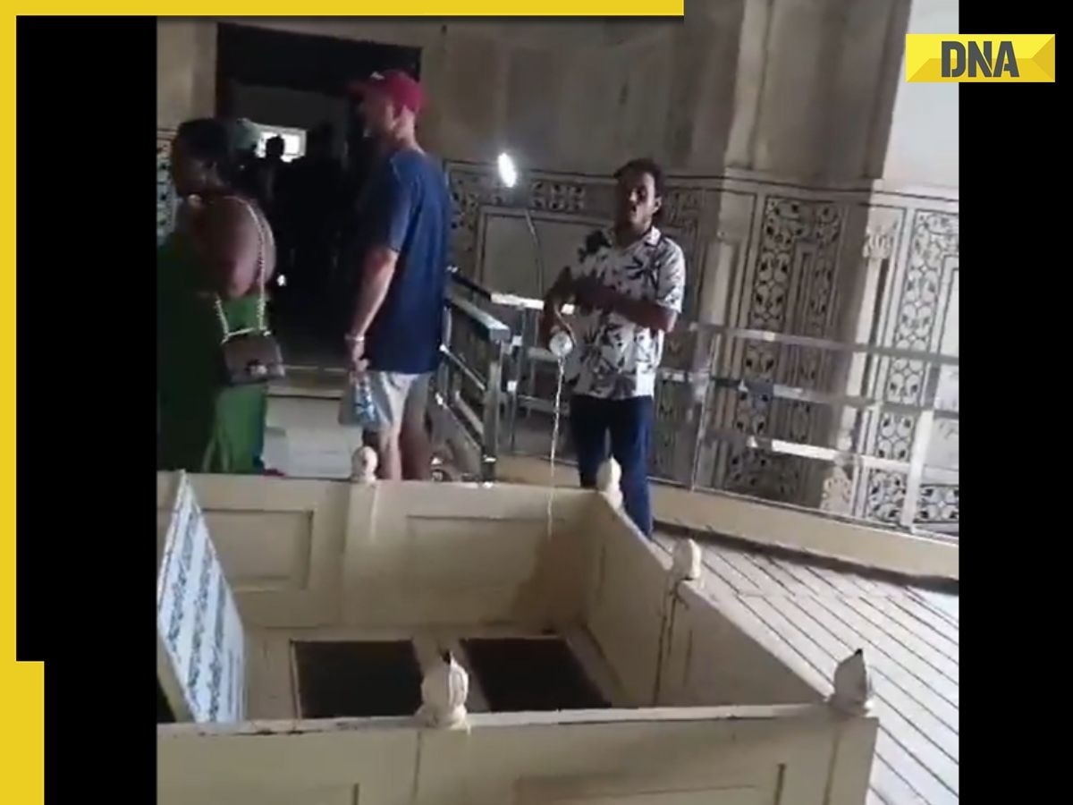 Viral video: Two men pour ‘Gangajal’ at Taj Mahal, here’s what happened next