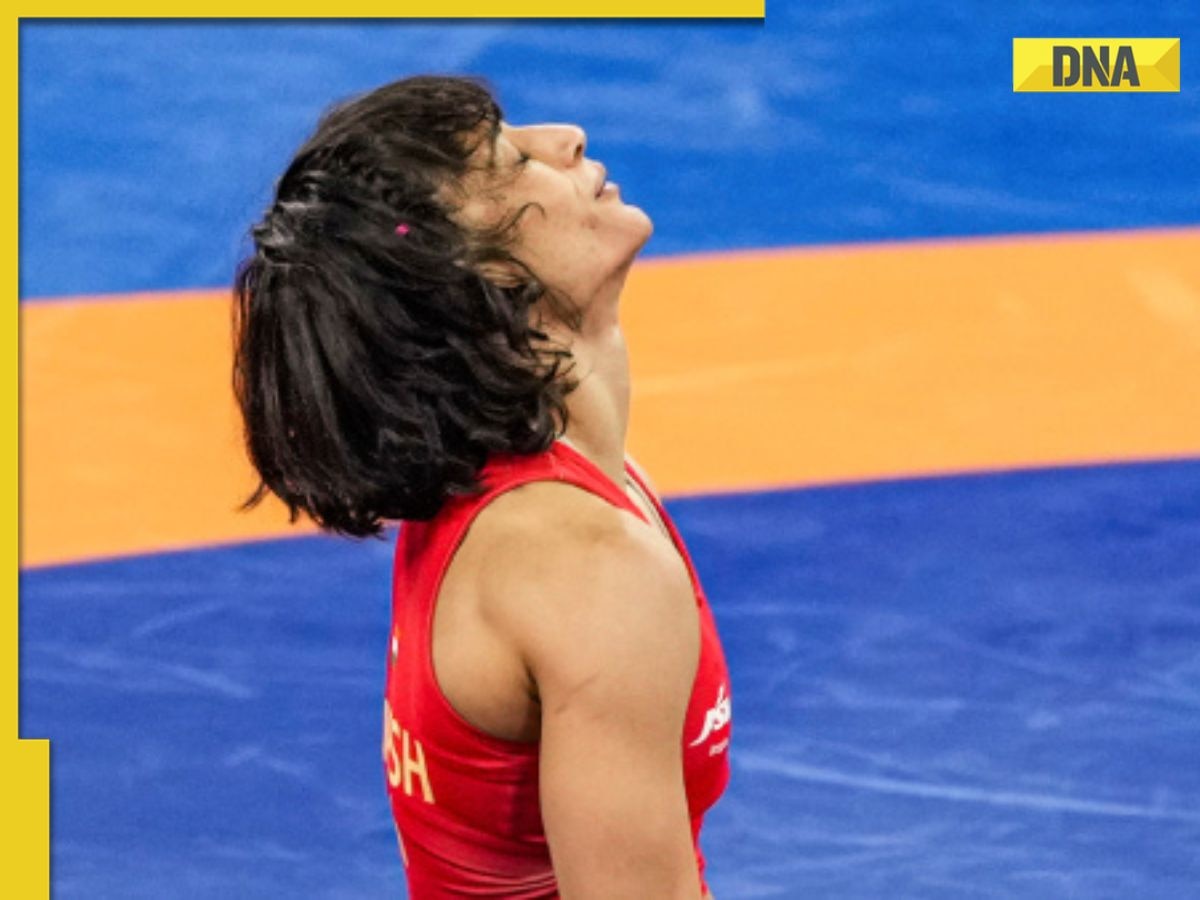 Vinesh Phogat's first picture from hospital surfaces after her disqualification from Paris Olympics, See here