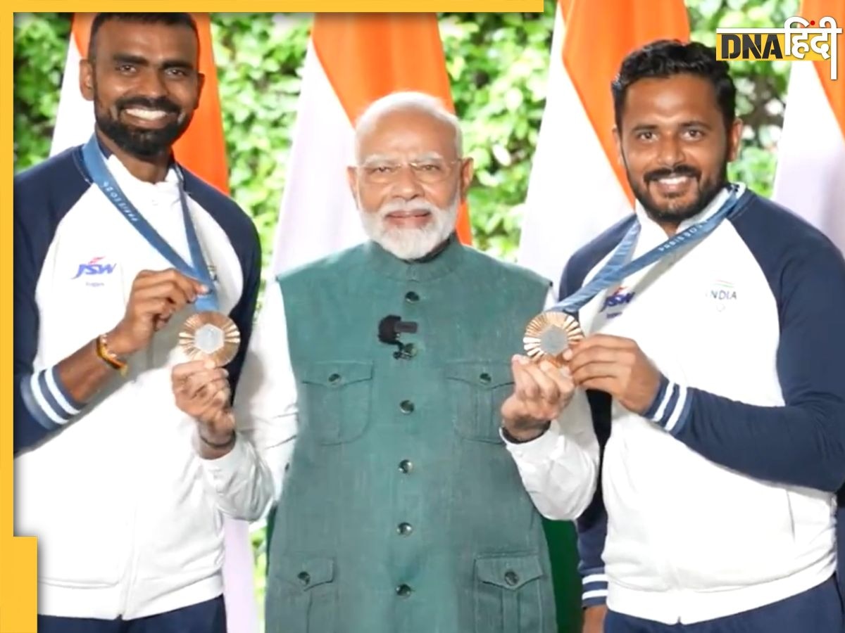 Paris Olympics 2024 के सितारों से PM Modi की मुलाकात, मनु ने दी पिस्टल और श्रीजेश ने भेंट की जर्सी