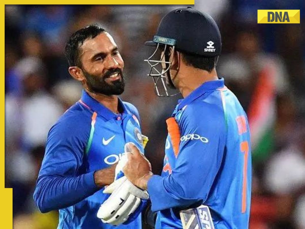 'Galati ho gaya': Dinesh Karthik apologises for omitting MS Dhoni from his all-time India XI