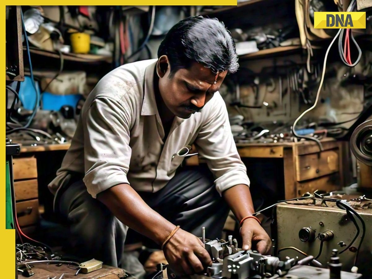 Meet man who started his business with Rs 3.6 lakh investment, but faced huge loss, then built his own machine to...