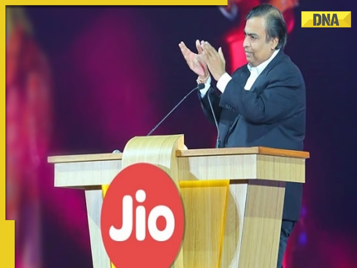 Mukesh Ambani shakes market with Jio plan, set to take on Airtel, Vodafone, BSNL