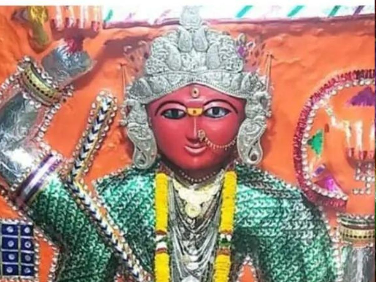 Cursed Temple of Mata Durga: मध्य प्रदेश में है मां दुर्गा का एक 'श्रापित' मंदिर; भक्त बाहर से करते हैं दर्शन, जानें क्या है वजह?