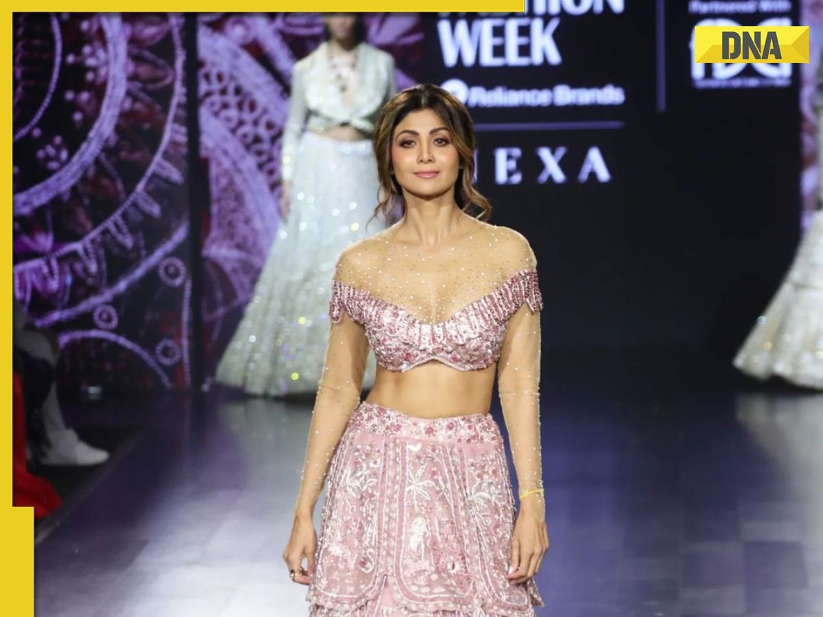 Shilpa Shetty stuns in pink lehenga as turns showstopper for Megha Bansal at Lakme Fashion Week