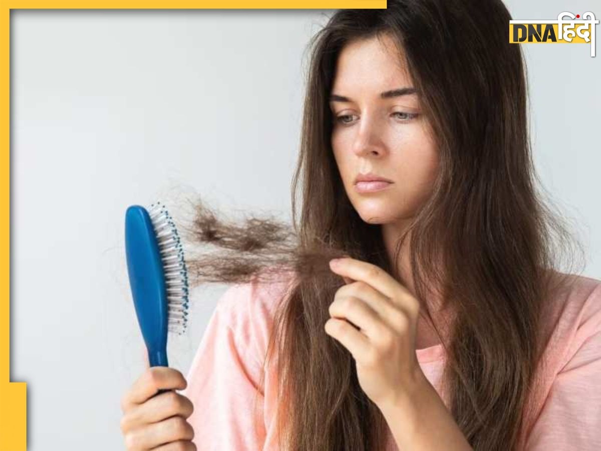 Hair Fall Remedy: बदलते मौसम के साथ झड़ रहे हैं बाल तो नारियल तेल में मिलाकर लगा लें ये चीज, खत्म होगा हेयर फॉल