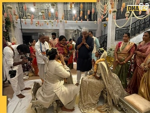 PV Sindhu Marriage: बैडमिंटन स्टार पीवी सिंधु ने वेंकट दत्ता साई से रचाई शादी, सामने आई पहली तस्वीर