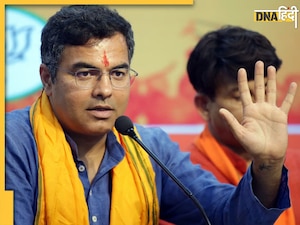 Delhi Election: पैसे बांटने के मामले में प्रवेश वर्मा के खिलाफ होगा एक्शन, EC ने दिल्ली पुलिस को दिए निर्देश