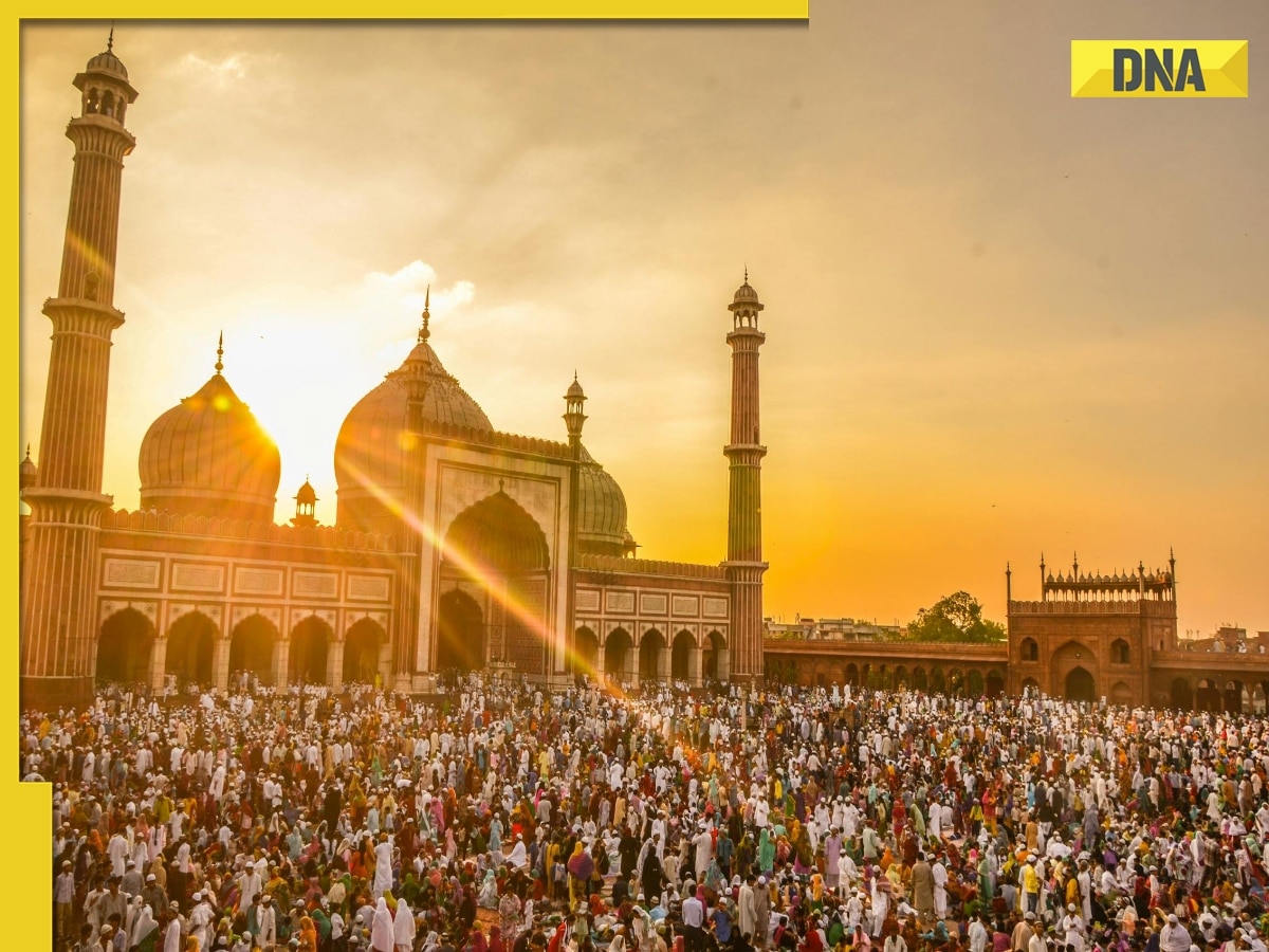 Crescent moon sighted in Delhi, Lucknow, Bengaluru, Chennai and.., Eid-ul-Fitr to be observed tomorrow 