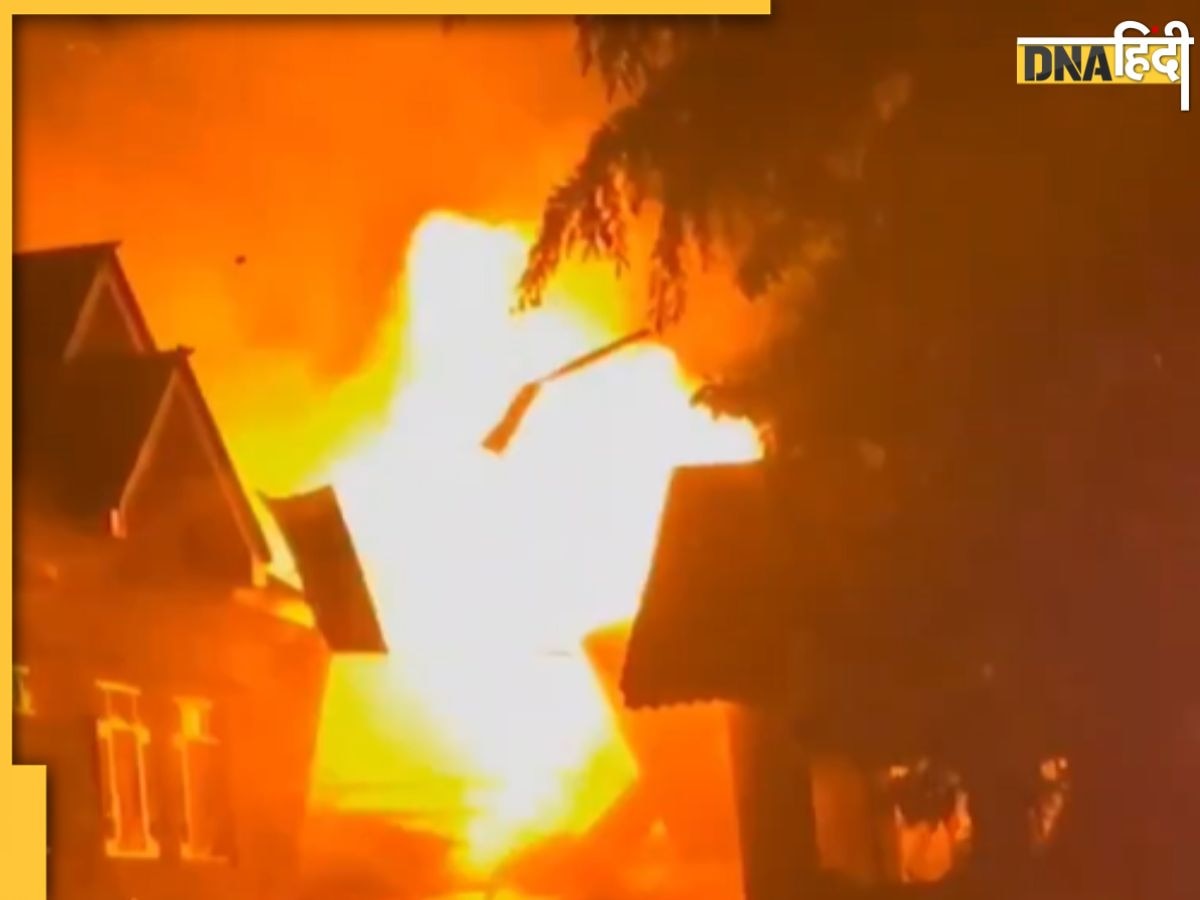 Pahalgam Attack: पहलगाम हमले के आतंकी आदिल हुसैन का घर सुरक्षाबलों ने बम से उड़ाया, आसिफ शेख के घर बुलडोजर एक्शन 