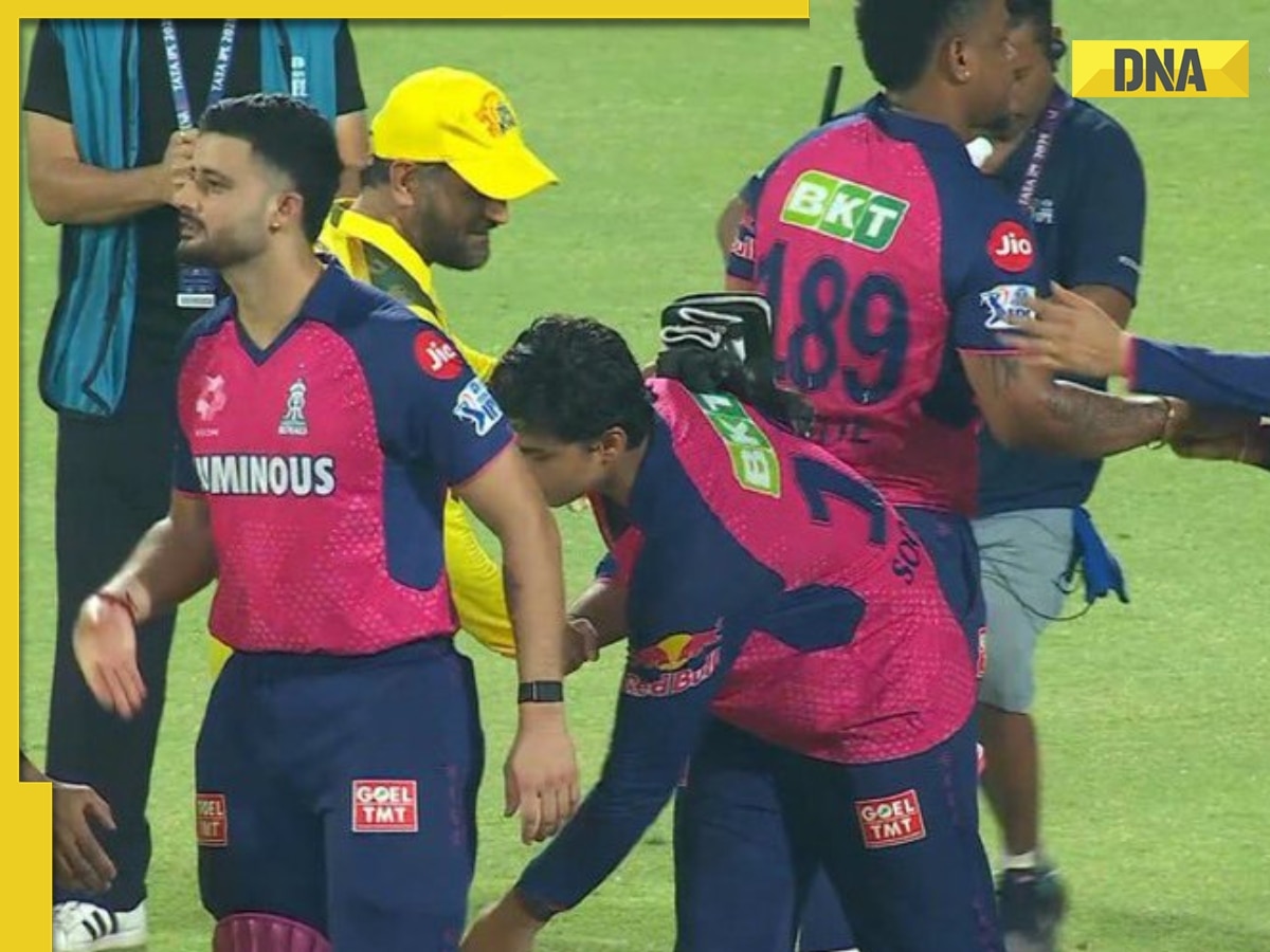 RR star Vaibhav Suyavanshi touches MS Dhoni's feet after beating CSK by 6 wickets, heart touching video goes viral, watch