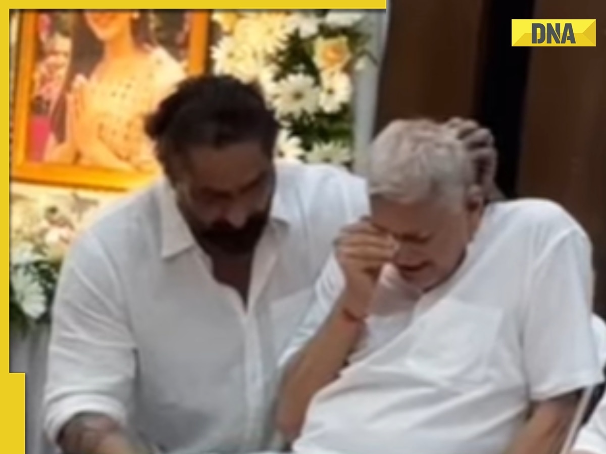 Shefali Jariwala's father breaks down during her prayer meet, Parag Tyagi consoles him: Watch