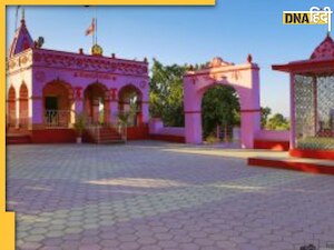 महालक्ष्मी के इस मंदिर में उल्टा स्वास्तिक बनाने से इच्छापूर्ति करती हैं मां लक्ष्मी, दिवाली पर होती है विशेष पूजा