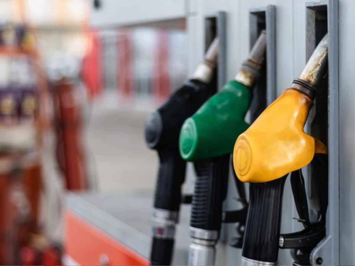 Petrol cheaper by Rs 5, diesel by Rs 3 at Nayara pumps as company cuts rates from today