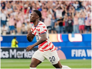 'If his name was Messi..': Former US footballer questions referee after Balogun's controversial World Cup red card