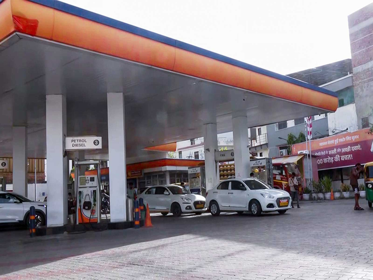 Why can't consumers choose pure petrol or E10? Centre explains why E20 is now the standard fuel