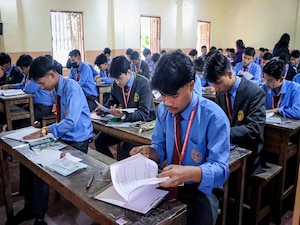 When will CBSE Class 12th Compartment result 2026 be out? Check direct links, know how to download marksheet via Digilocker, Umang app