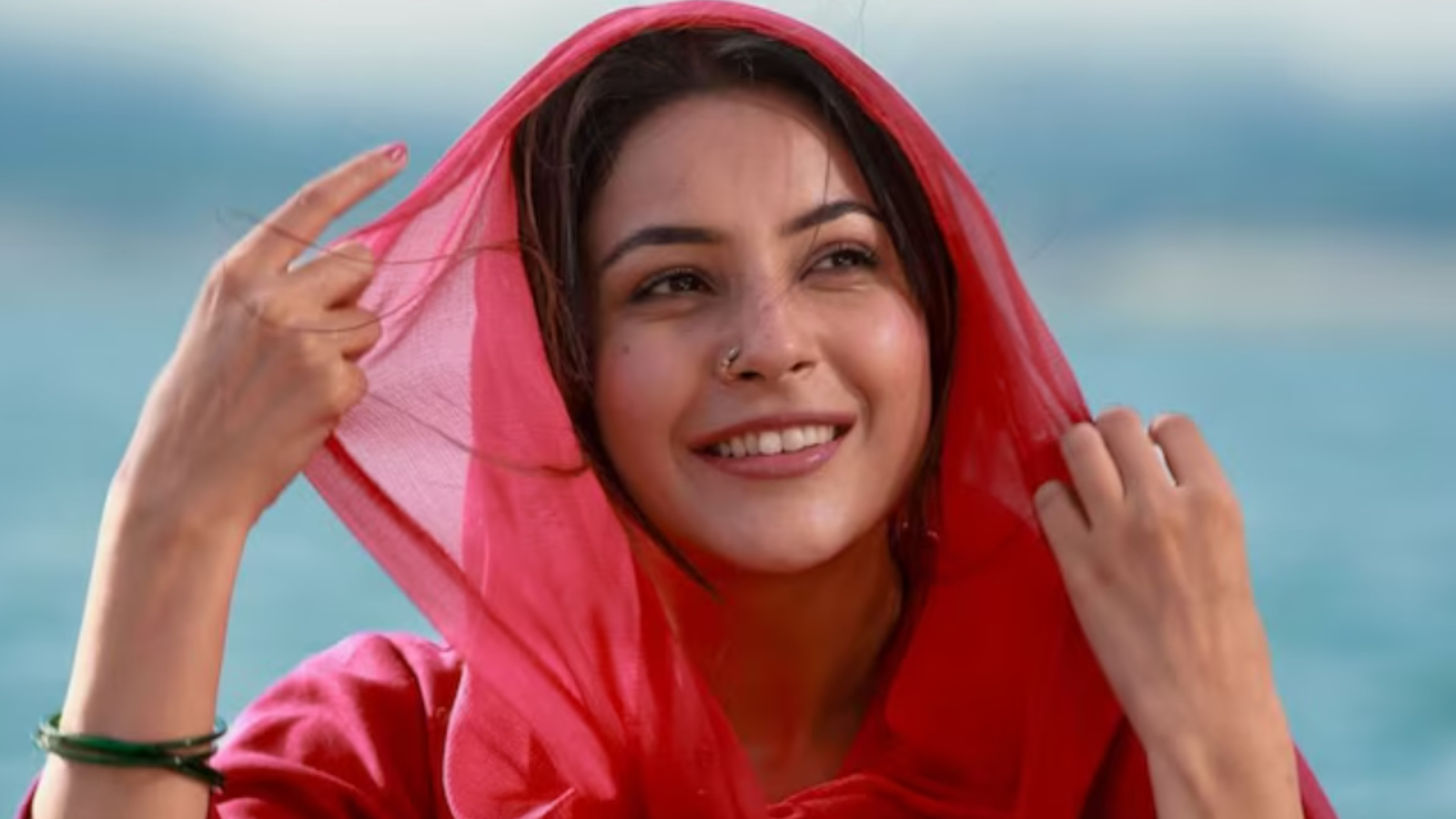 Shehnaaz Gill accidentally swallows nose ring on Ishqnama set, video goes viral - Watch