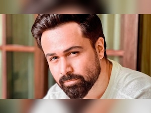 Emraan Hashmi to play Mehmood in Farhan Akhtar's RD Burman biopic? Awarapan 2 actor breaks silence