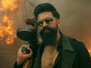Toxic box office collection Day 1: Despite negative reviews, Yash CREATES history, breaks KGF 2, Dhurandhar, crosses 100 crore in one day, earns...