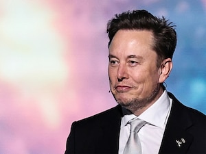 Musk, Altman back Anthropic CEO's call to slow down pace of AI development