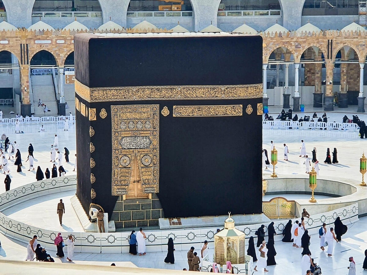 Islamic NATO Tested: Pakistan condemns Houthi drone near Mecca, offers no action to protect Kaaba