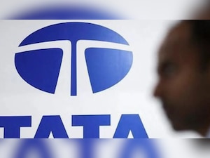 Tata Sons Crisis: Tata stocks tumble amid Noel Tata-N Chandrasekaran row; Mistry welcomes RBI listing push
