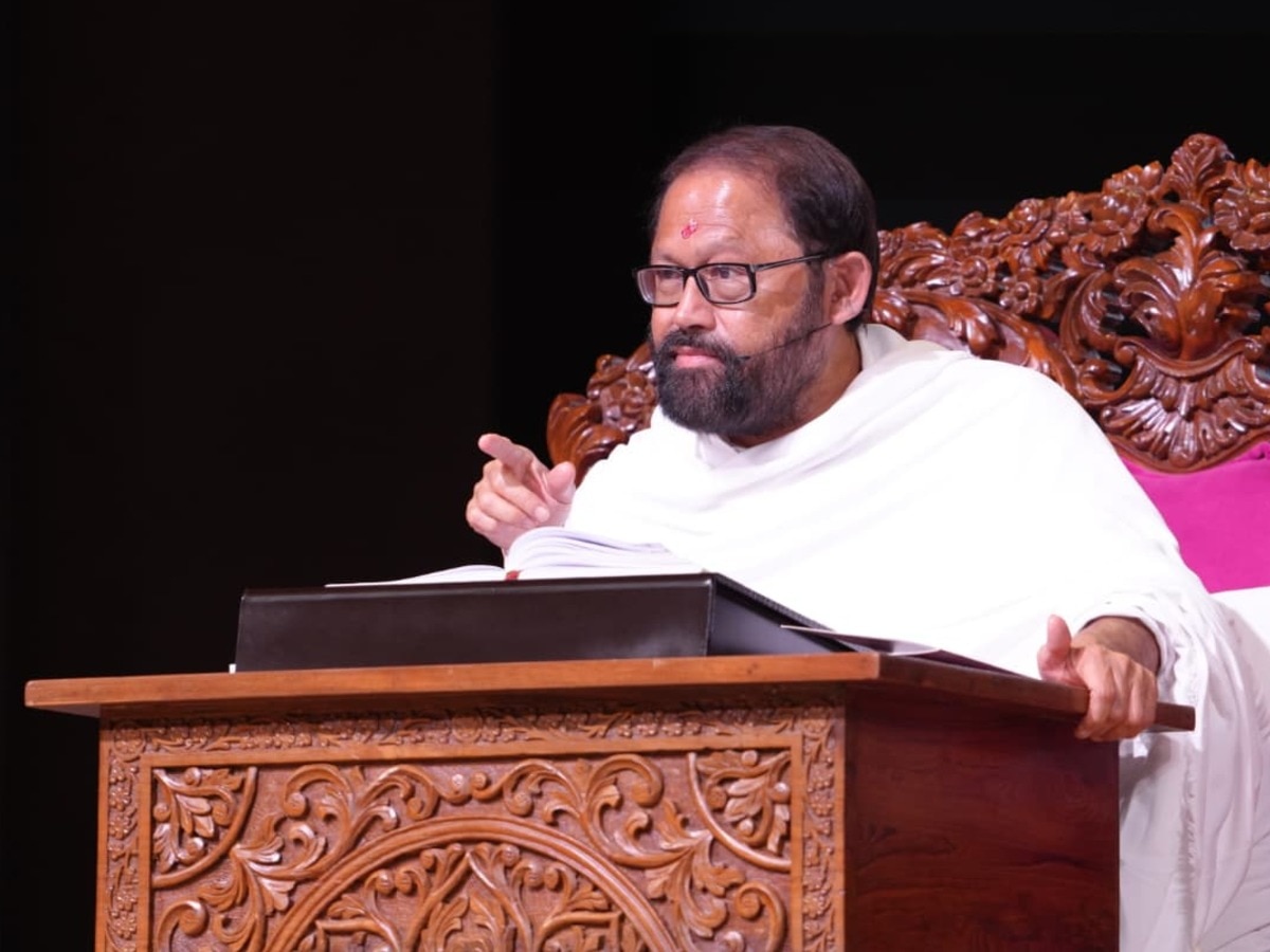 The Guru Whose Biggest Following Is Under Thirty: Inside Pujya Gurudevshri Rakeshji's 5S Programme