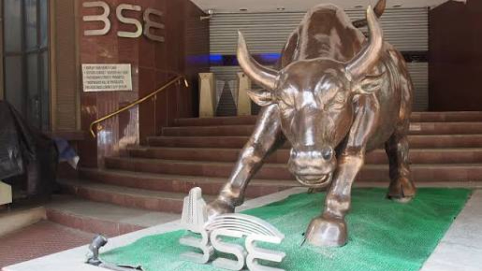Dalal Street Bloodbath: Rs 4 lakh crore wiped out as oil spike, geopolitical fears hammer markets