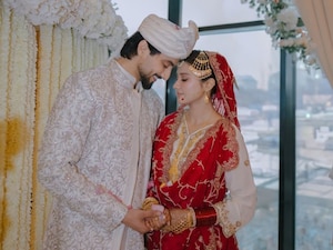 Faisal Shaikh aka Mr Faisu says 'Qubool Hai' to Nikhat Fatima at Madinah, hopes 'Allah bless our marriage with endless...'