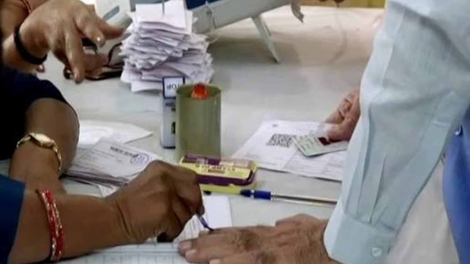 Special Summary Revision of electoral rolls in 17 states, ECI takes big step after SIR