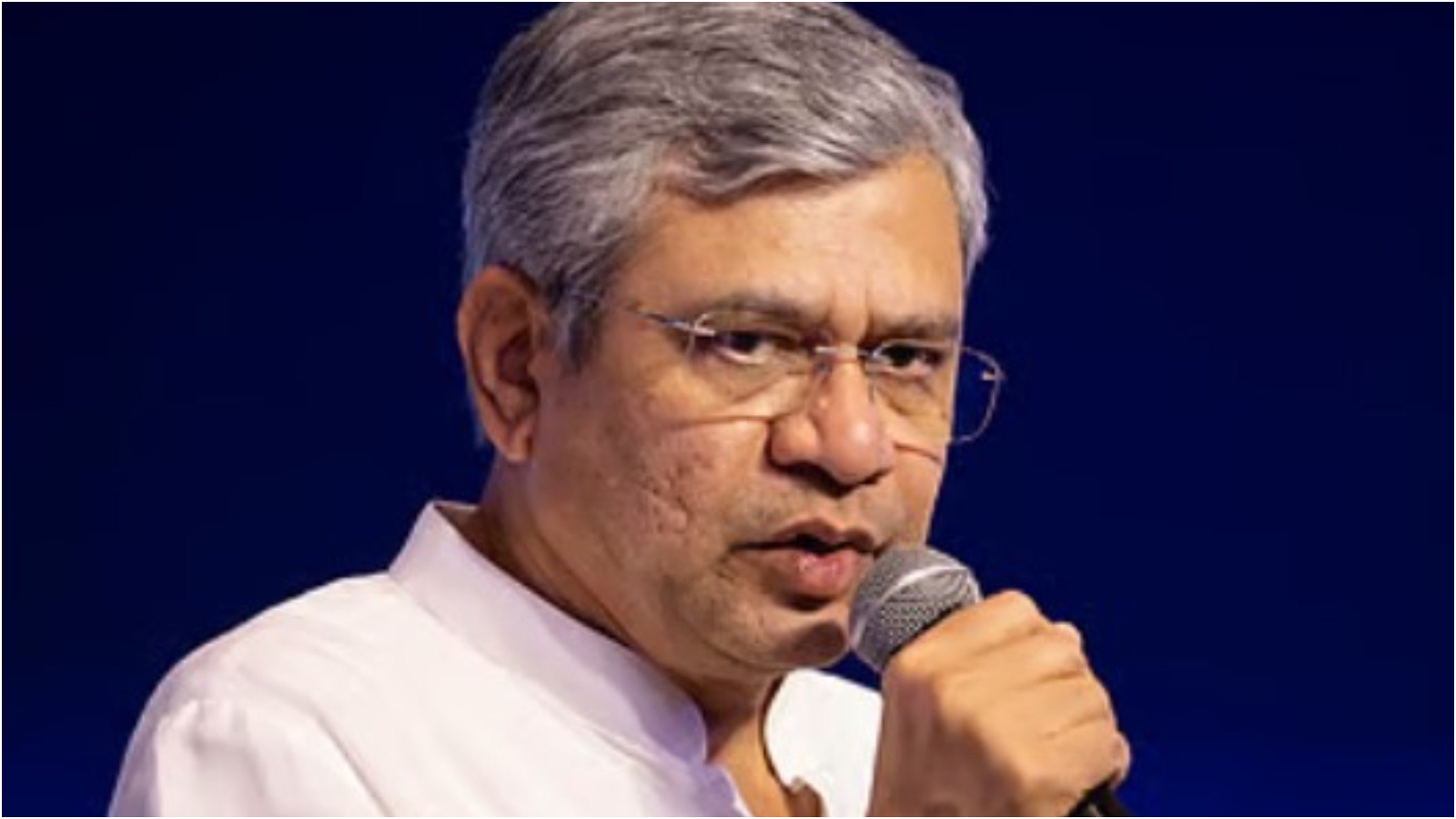 Did iPhone manufacturers create 12 lakh jobs in India? This is what Union Minister Ashwini Vaishnaw said