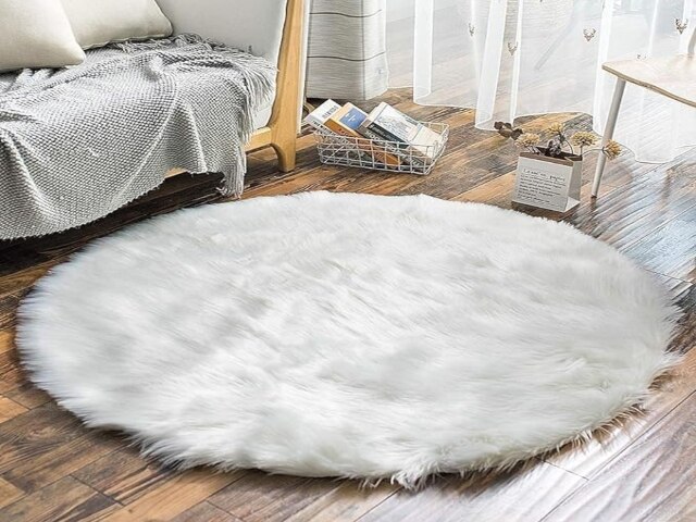 CottonFry Faux Sheepskin Circular Carpet